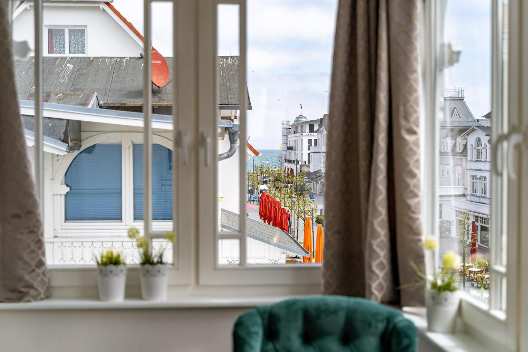Meeresgold - Stilvolle Auszeit Nur 150 Meter Vom Apartament *